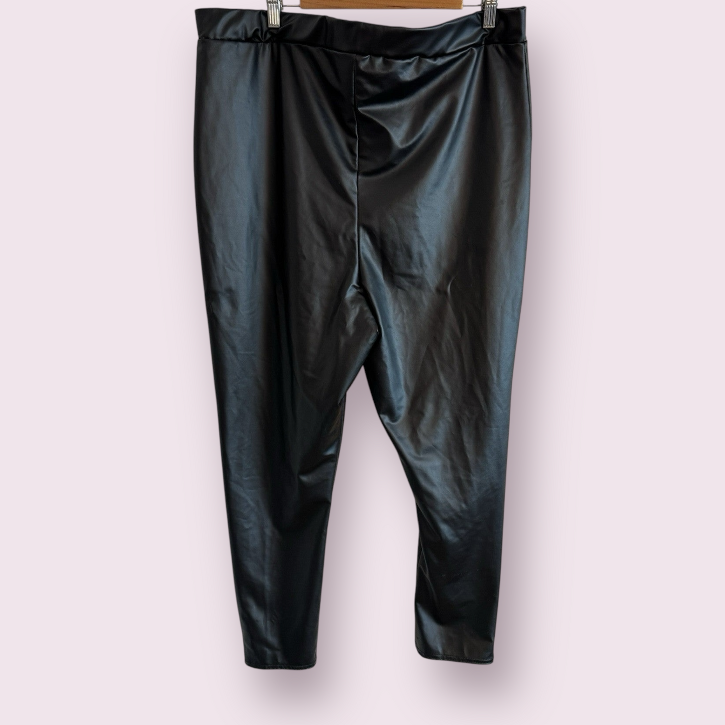 Yours Black Faux Leather Size 24 UK Pull On Trousers Ankle Slits
