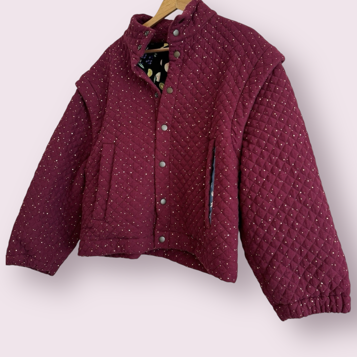 Ladies Size 16 UK Quilted Burgundy Dotty Lined Cotton Jacket