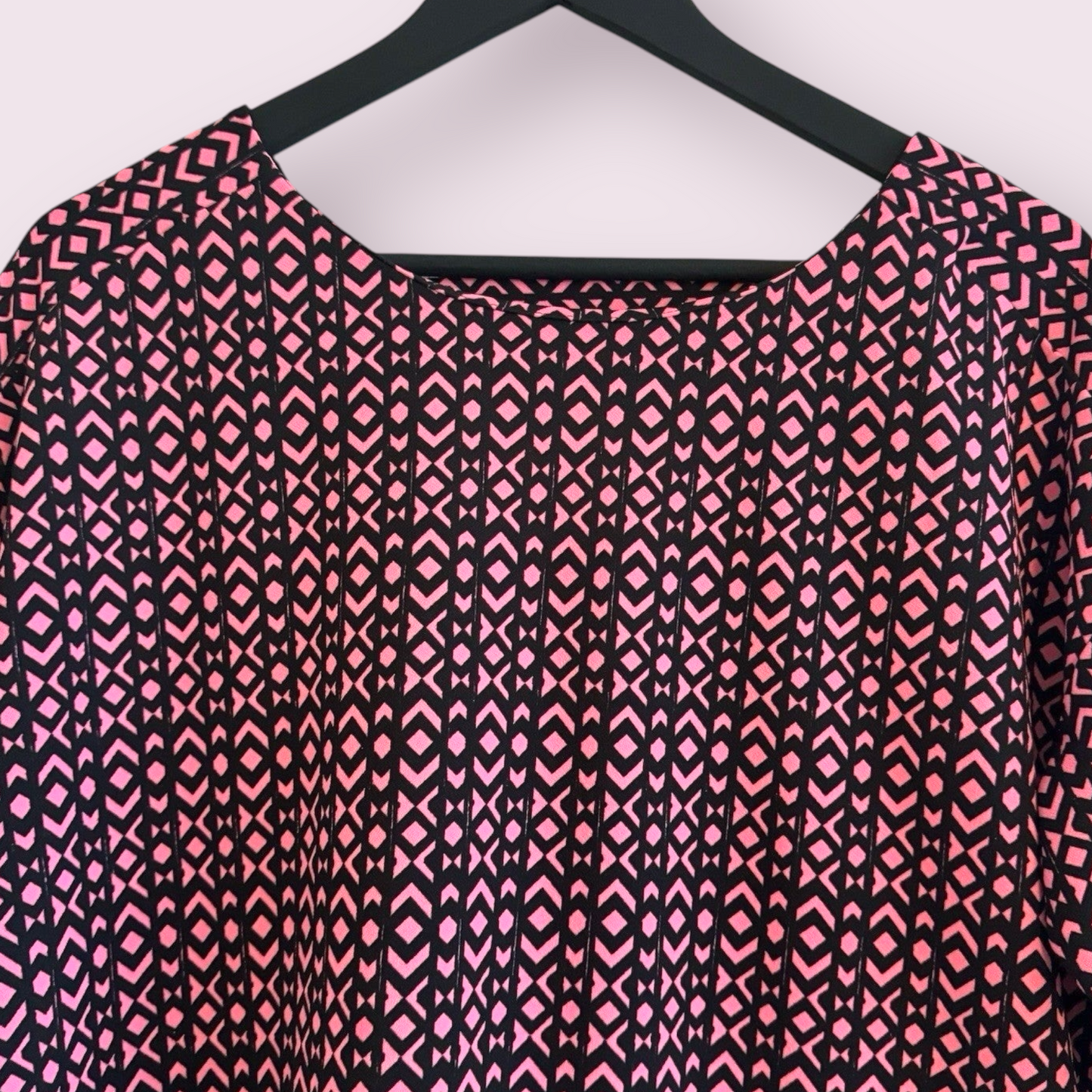 Next Size 14 UK Pink Geometric Short Sleeve Cut Out Back Top
