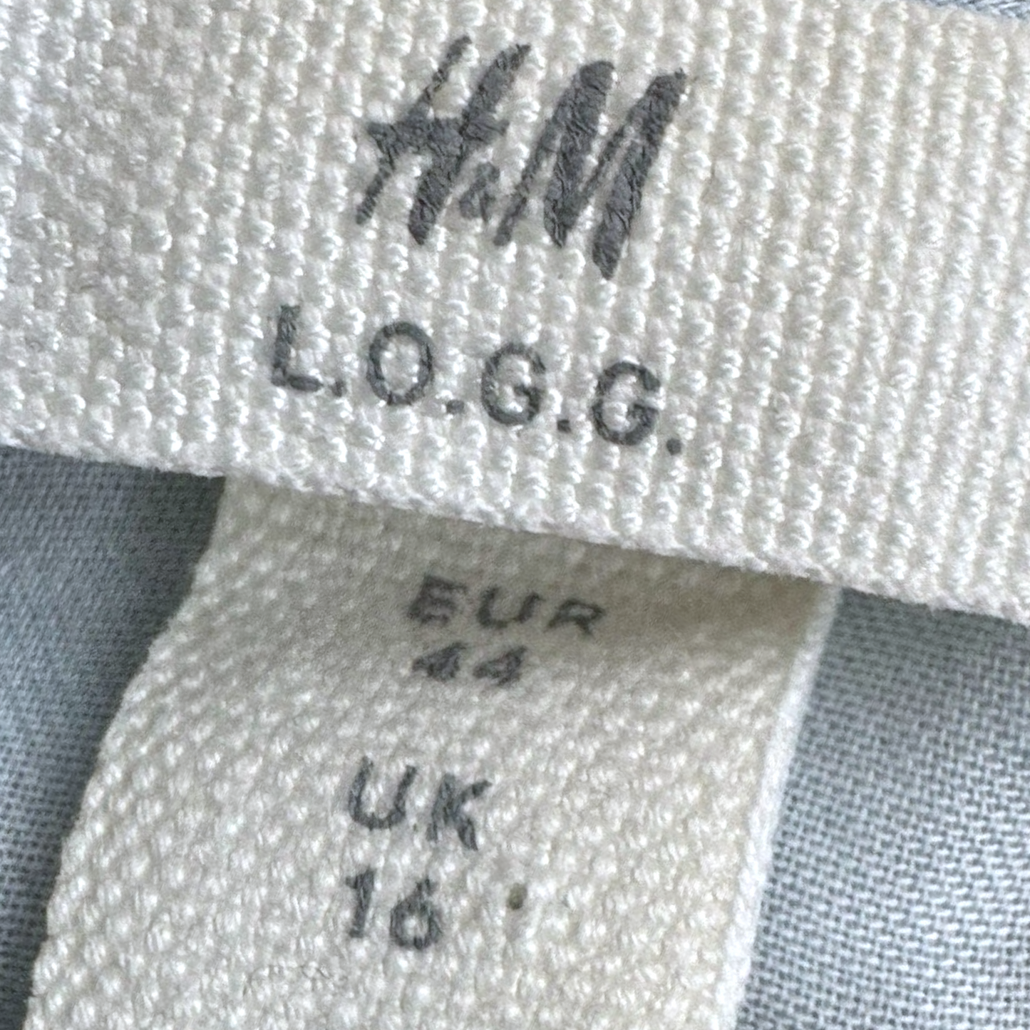 H&M Size 16 UK Blue Fade Roll Tab Sleeve V Neck Lightweight Top