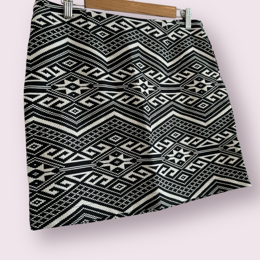 Papaya Size 12 UK Black White Geometric Print Short Mini Skirt