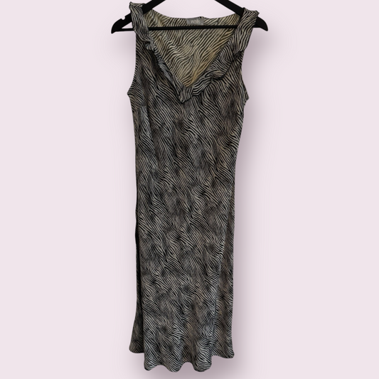 Wallis Black Mix Print Size 16 UK Sleeveless Midi Dress Spring Summer Ready