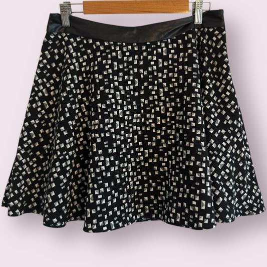 Limited Collection Black Geometric Size 12 UK Mini Lined Flare Skirt