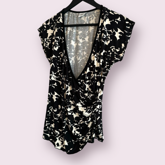 Next Petite Size 10 UK Black Floral Short Sleeved Wrap Ruched V Neck Top